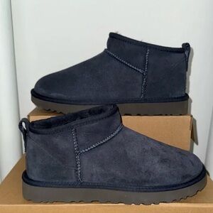 Classic Ultra Mini UGG Ankle Boots
